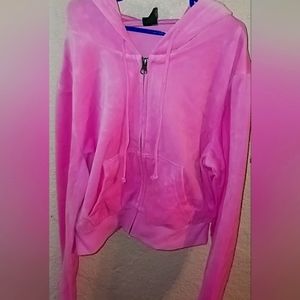Cropped pink hoodie